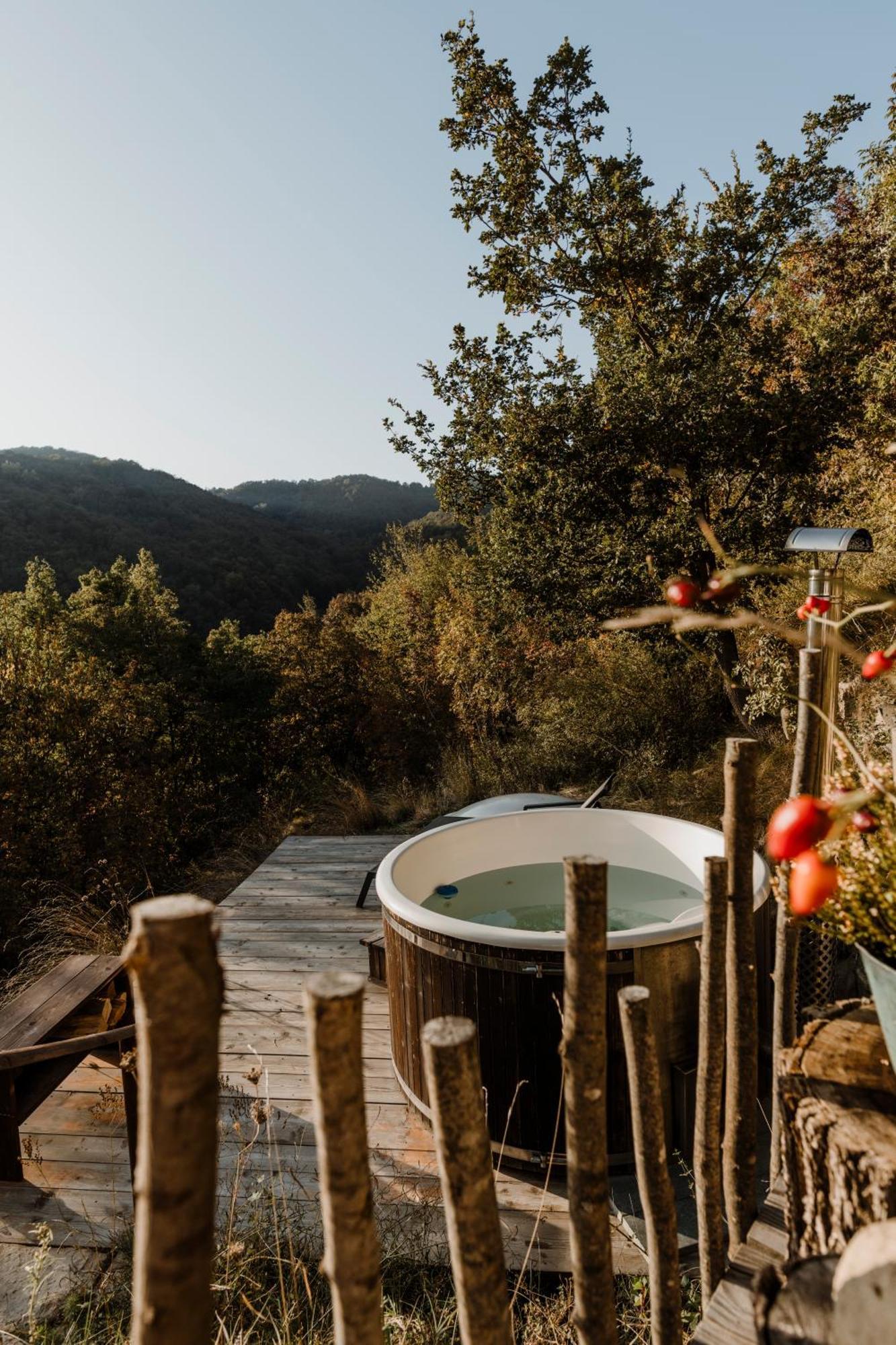 Gaia's Spheres Luxe tent